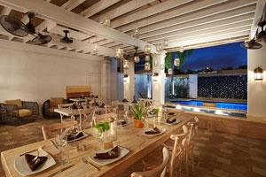 Blue Moon Hotel